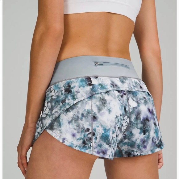 lululemon athletica Pants - Lululemon Speed Up Low-Rise Short 2.5"